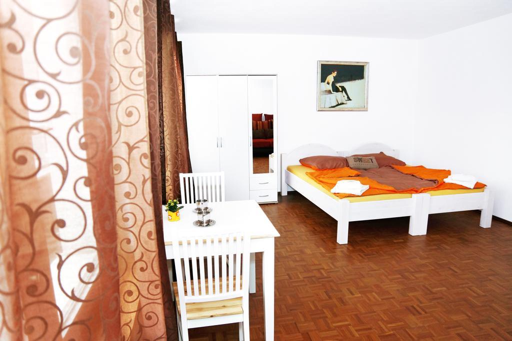 Hostel Villa Viva Bregenz Camera foto