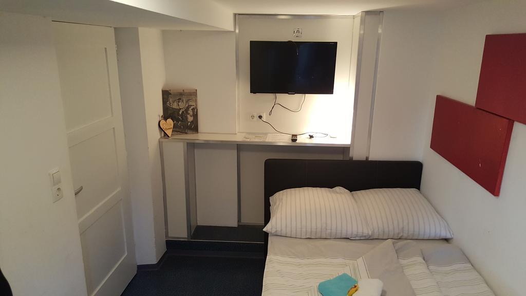 Hostel Villa Viva Bregenz Esterno foto